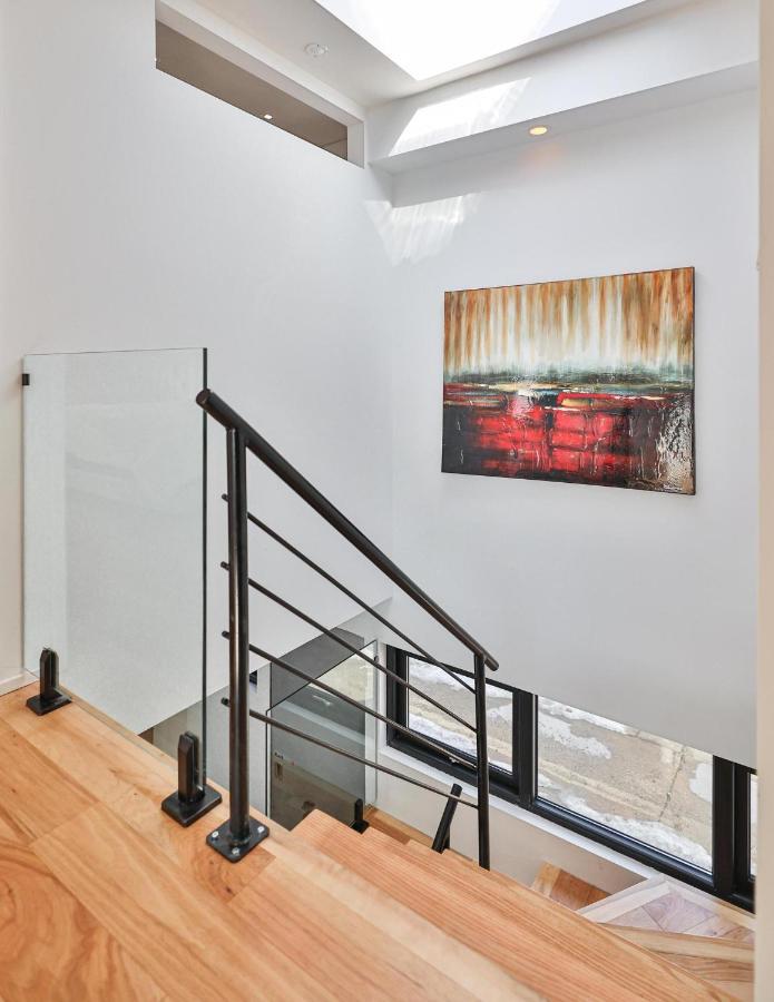 New Modern 1400 Sq Ft Coach House Near Everything Торонто Екстер'єр фото