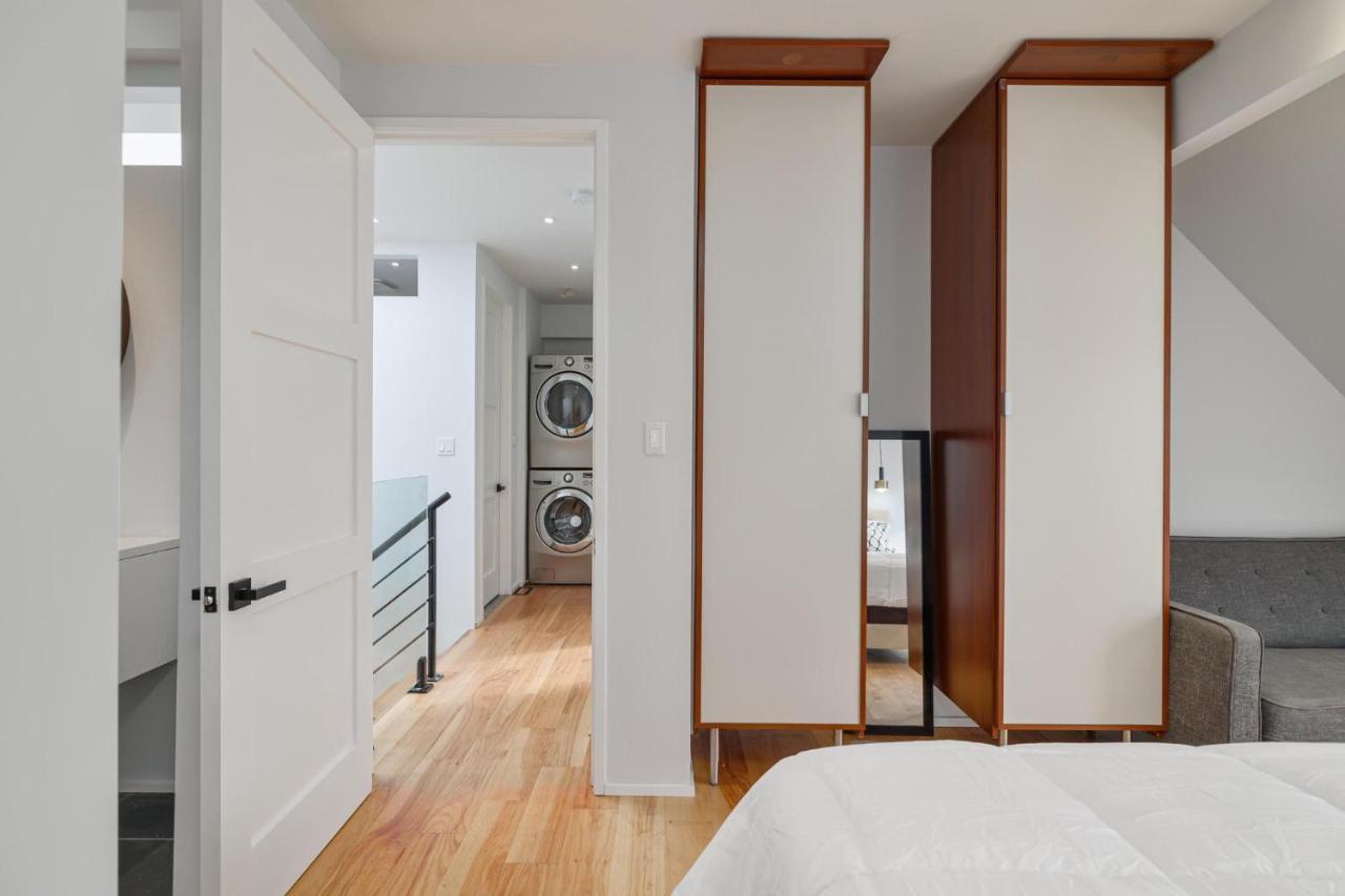 New Modern 1400 Sq Ft Coach House Near Everything Торонто Екстер'єр фото