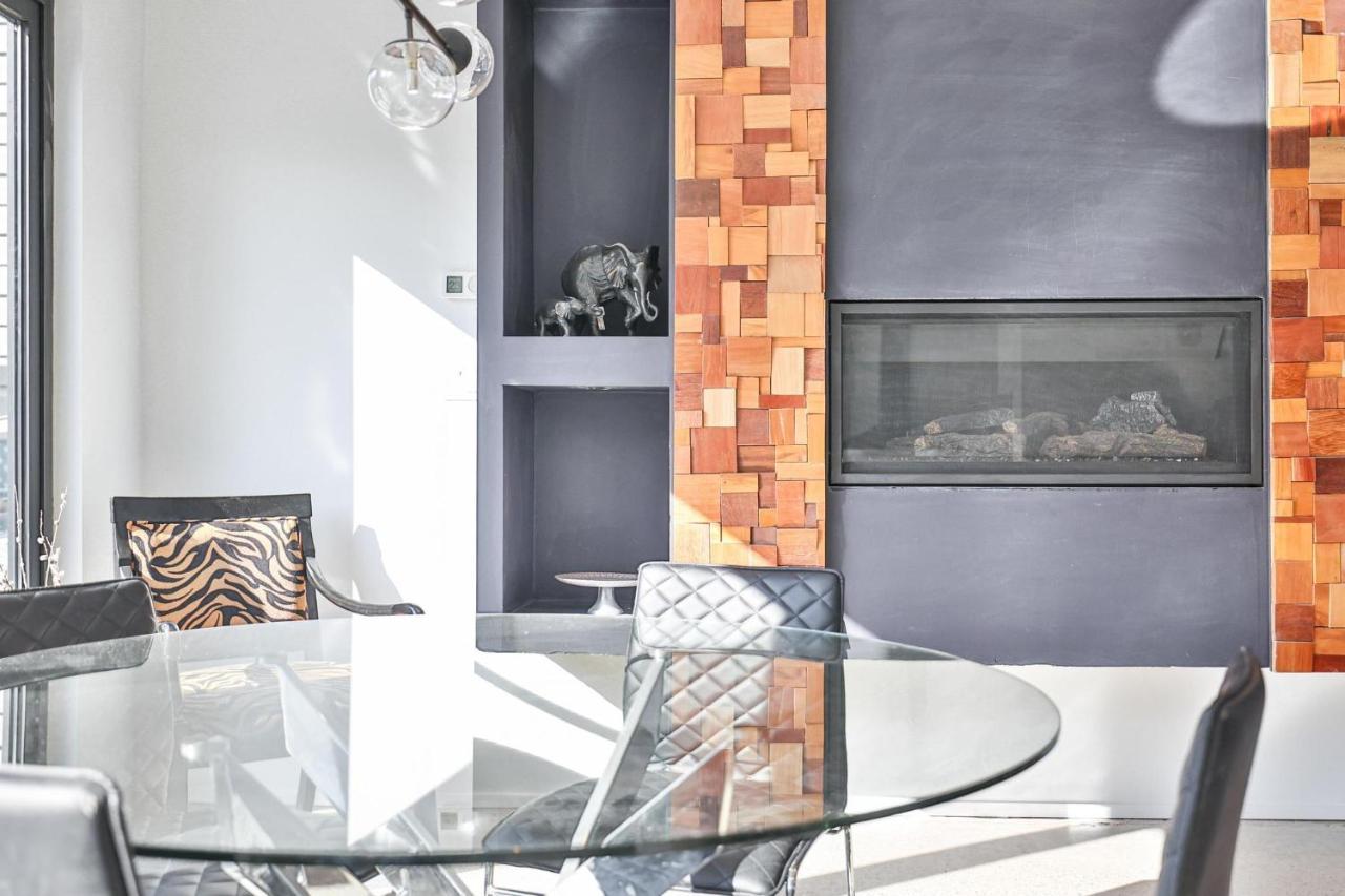 New Modern 1400 Sq Ft Coach House Near Everything Торонто Екстер'єр фото
